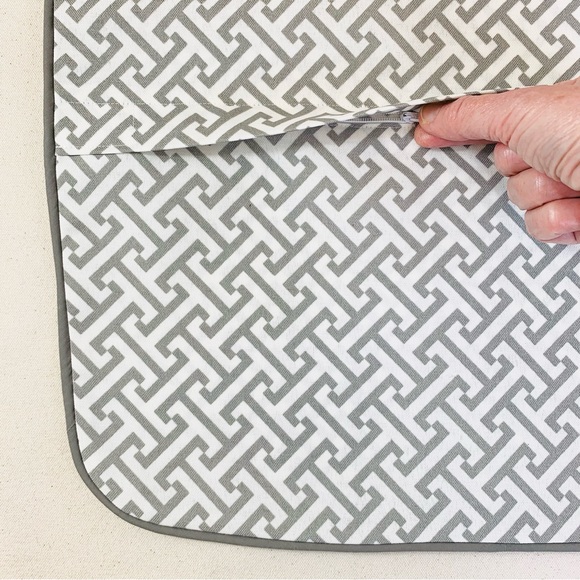 3 Pc Set P Kaufmann Indoor Outdoor Gray Ivory Fretwork Greek Key Pillow Covers - Picture 5 of 7